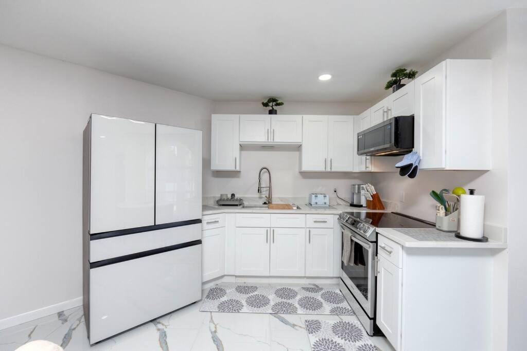 Luxury Style Townhome With Pool - 1 Miles To Bucs Stadium Tampa Exterior foto